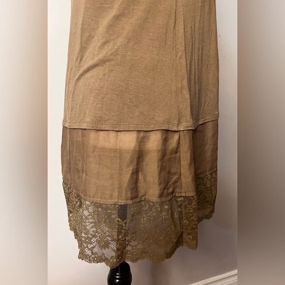 LOGO by Lori Goldstein Bronze Colored Tank Top Tunic w/ Layered Lace at Hemline! - Picture 8 of 8